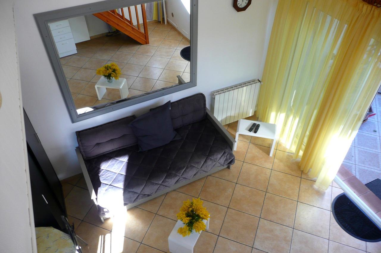 La Soleiade 2à4 Pers Au De Saint-cassien Proximité Cannes Mandelieu La Napoule Frejus St Raphael Hébergement de vacances Montauroux