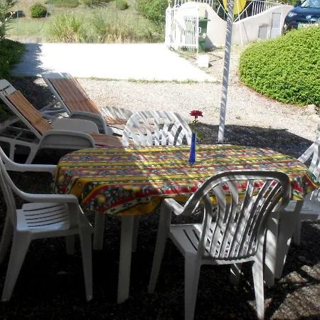 Villa La Soleiade Gites 2A4 Pers Type F2, Climatises, Au Lac De Saint-Cassien,15Mn De Cannes, Frejus St Raphael,10Mn Mandelieu La Napoule Montauroux Buitenkant foto