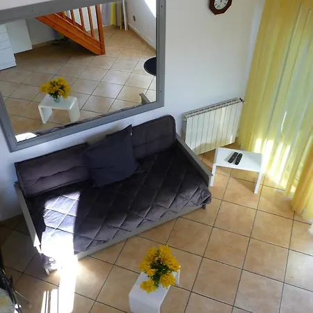Villa La Soleiade Gites 2A4 Pers Type F2, Climatises, Au Lac De Saint-Cassien,15Mn De Cannes, Frejus St Raphael,10Mn Mandelieu La Napoule Montauroux Buitenkant foto