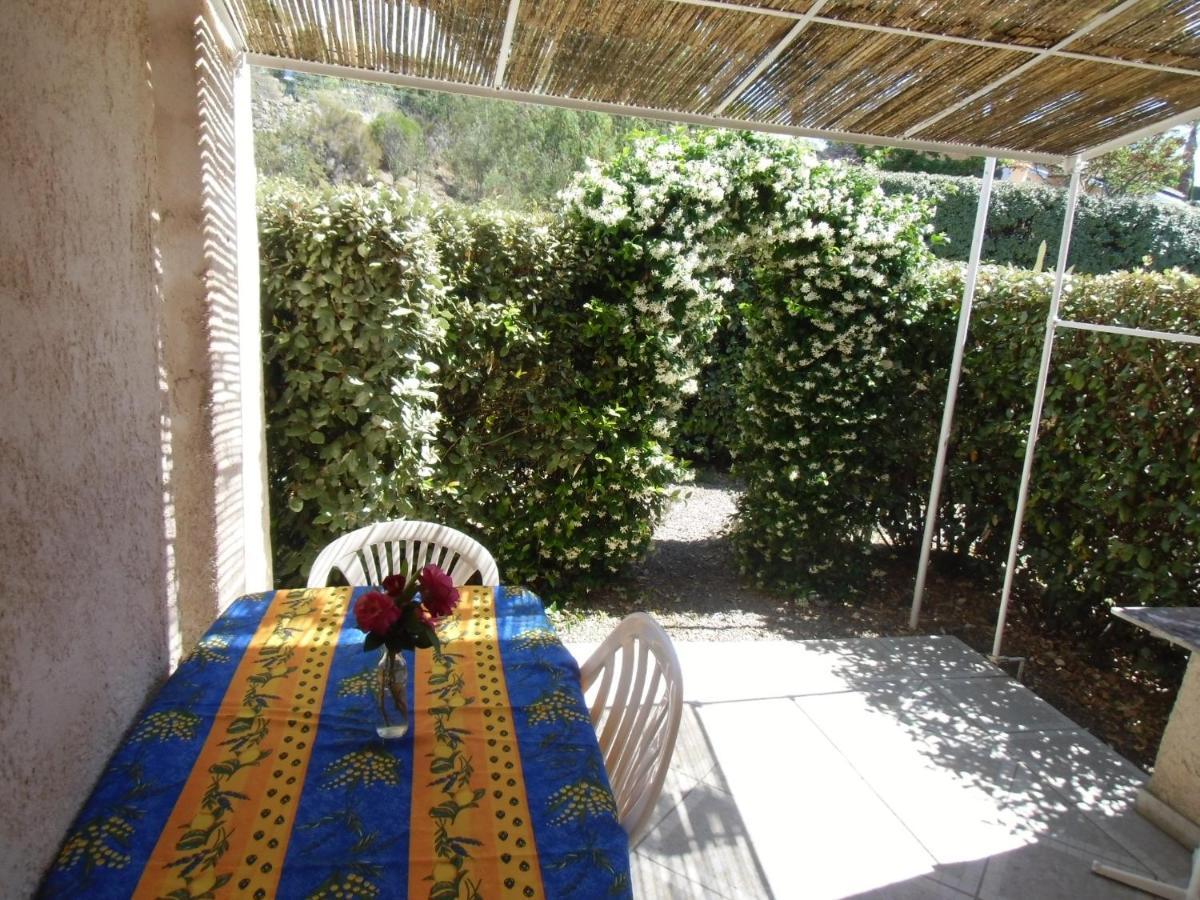 Holiday home La Soleiade: Lakeside With Ac Near Cannes Montauroux