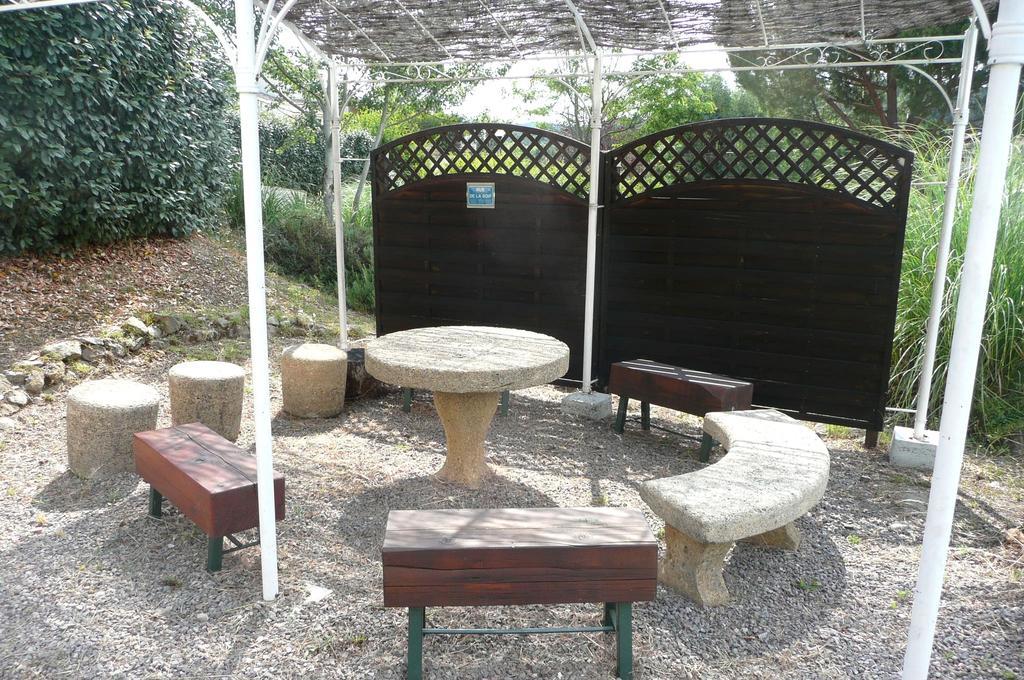 La Soleiade: Lakeside With Ac Near Cannes * Montauroux