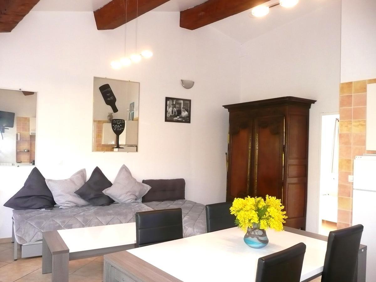 La Soleiade: Lakeside With Ac Near Cannes