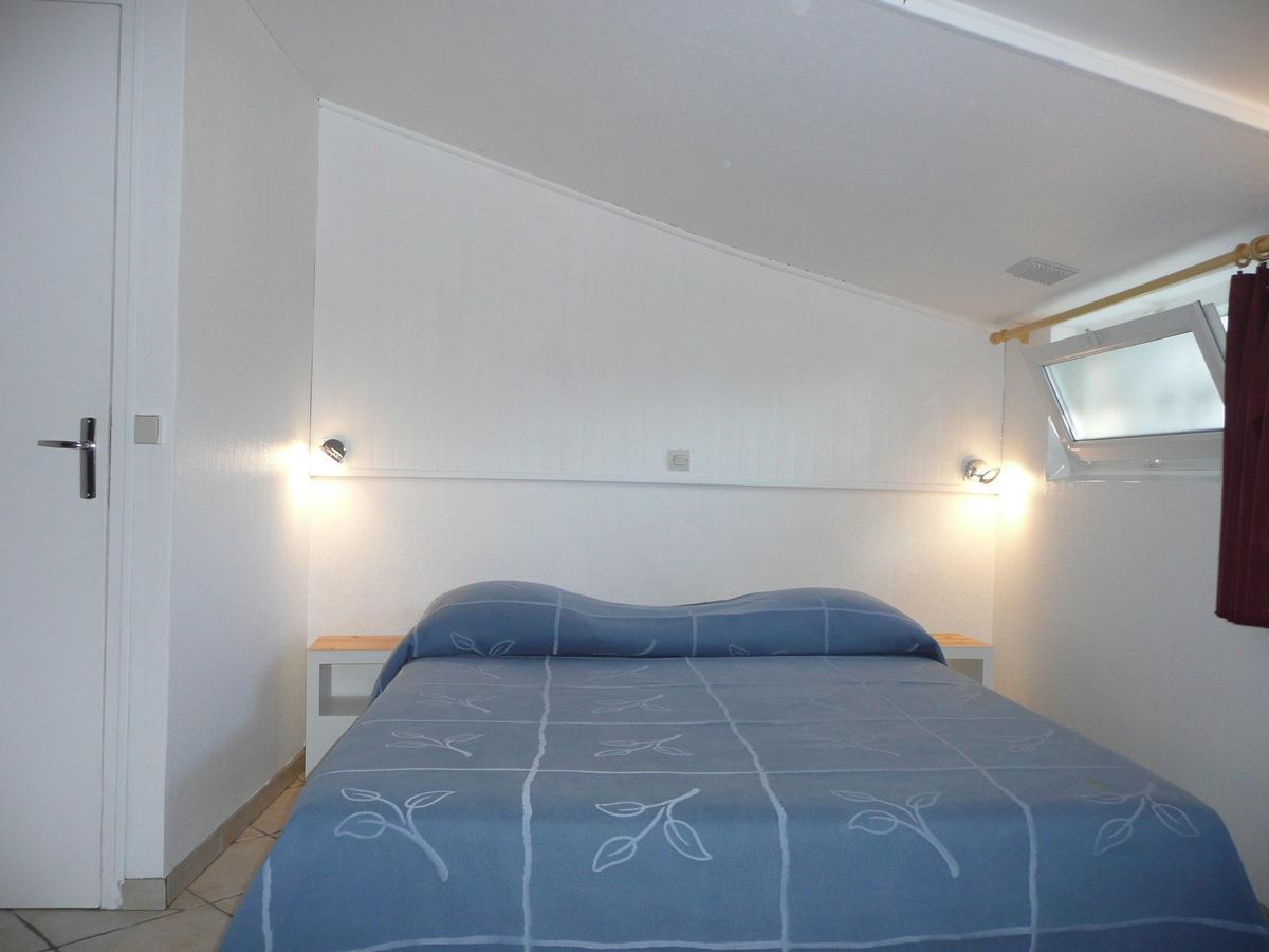 La Soleiade: Lakeside With Ac Near Cannes Holiday home Montauroux
